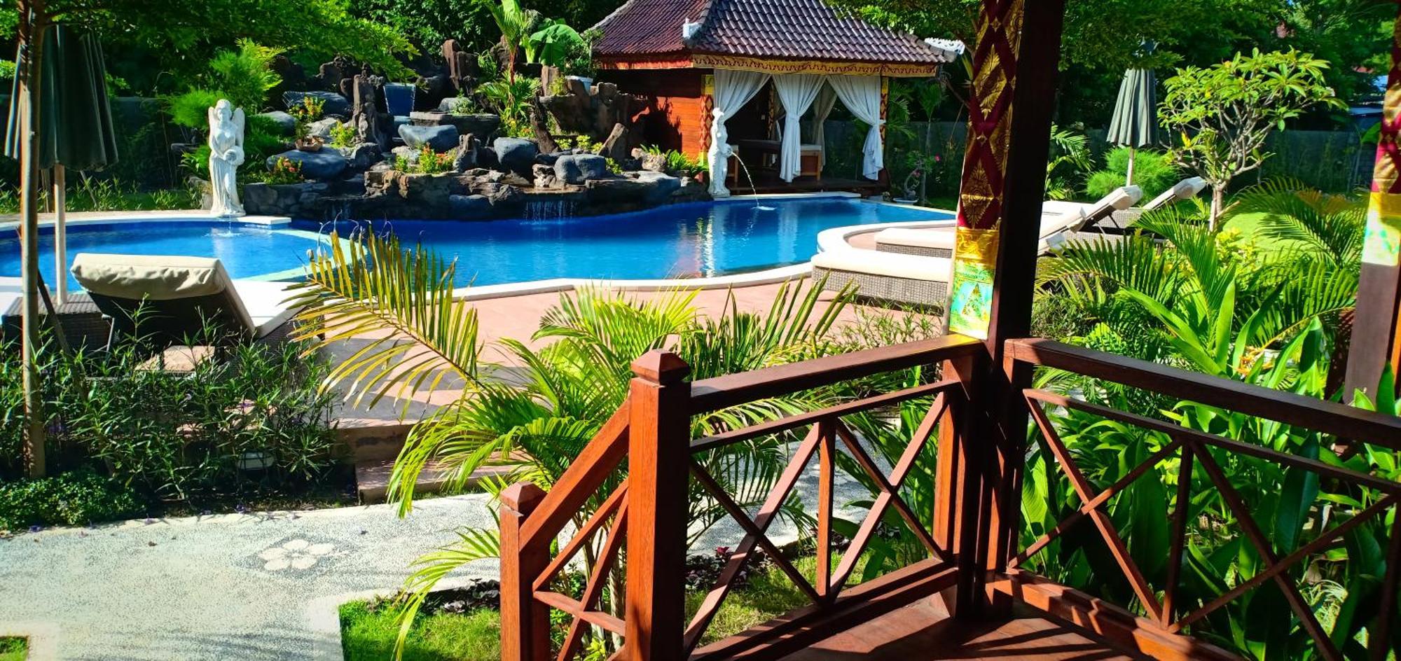 มามาเมีย ไอส์แลนด์ วิลลา Hotel นูซาเลมโบงัน ภายนอก รูปภาพ