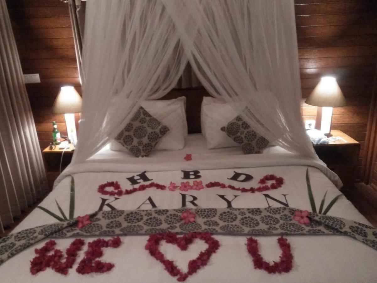 มามาเมีย ไอส์แลนด์ วิลลา Hotel นูซาเลมโบงัน ภายนอก รูปภาพ